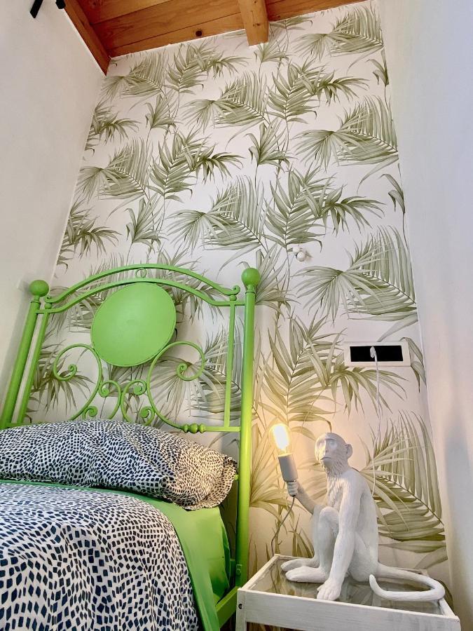 B&B Le Statuine guest house Barletta Extérieur photo