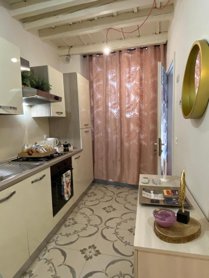 B&B Le Statuine guest house Barletta Extérieur photo