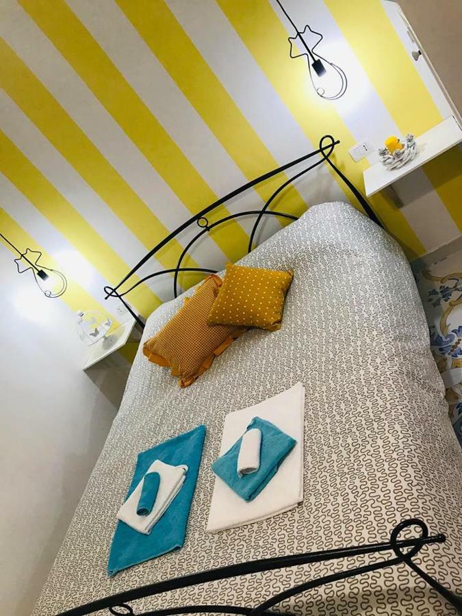 B&B Le Statuine guest house Barletta Extérieur photo